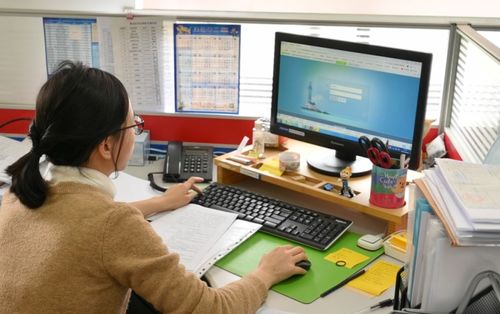 掌上法律顾问 免费服务七千余次，教育咨询新体验